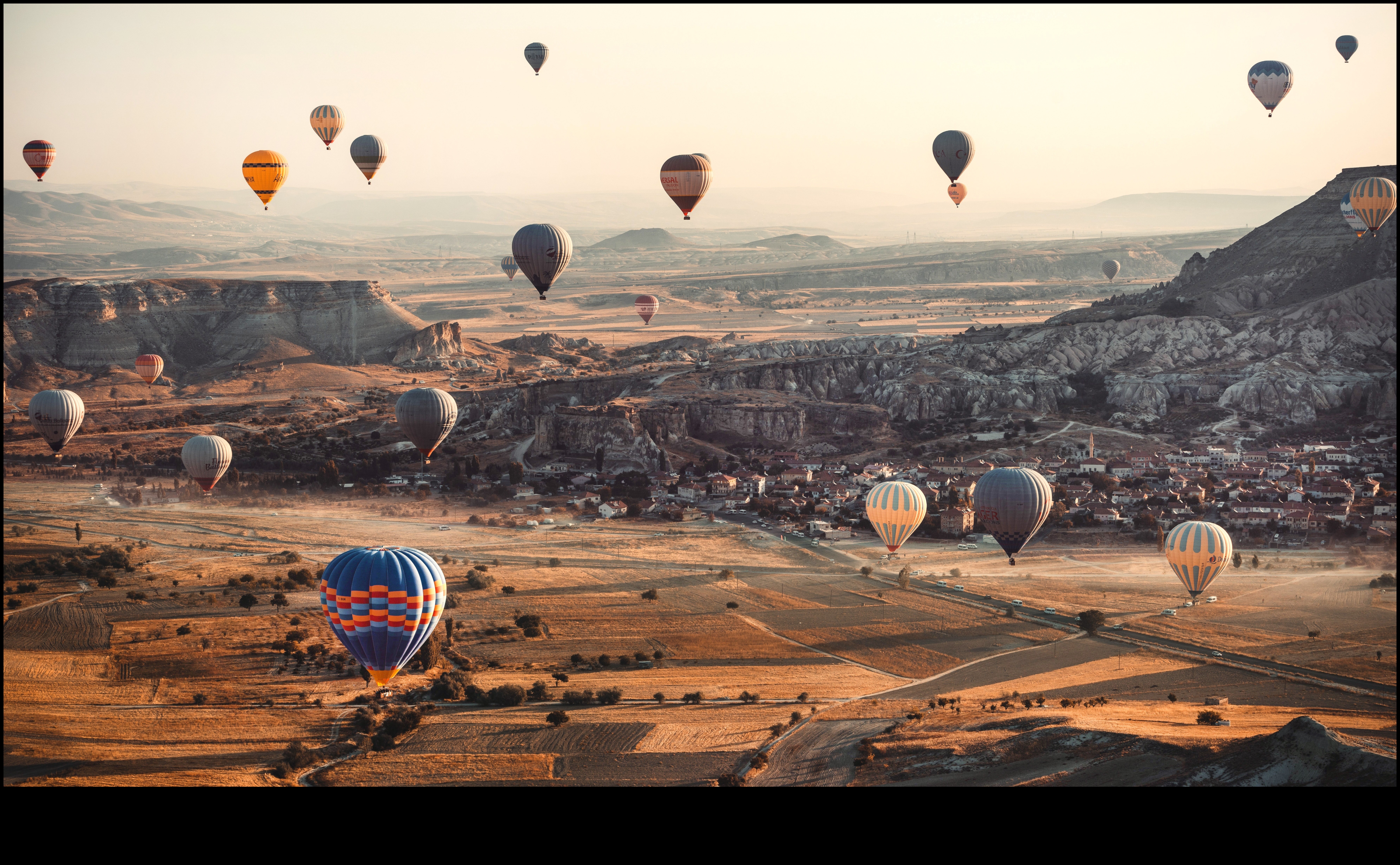 Aventuri aeriene: perspective de sus în fotografia de călătorie