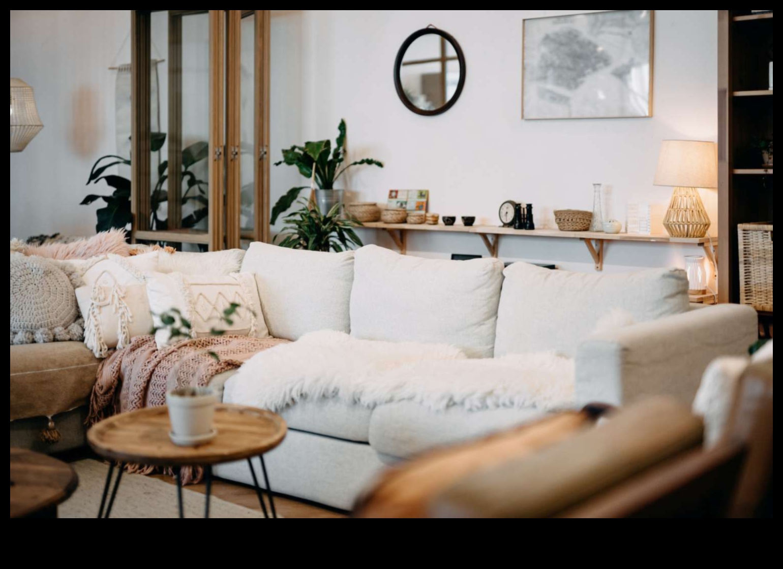 Explorând lumea decorațiunilor interioare: descoperiți noi idei de stil