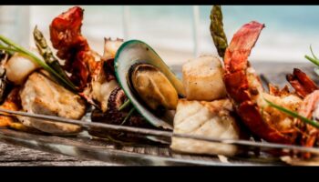 Umami Symphony: Dezlănțuiți cele mai bune delicatese asiatice